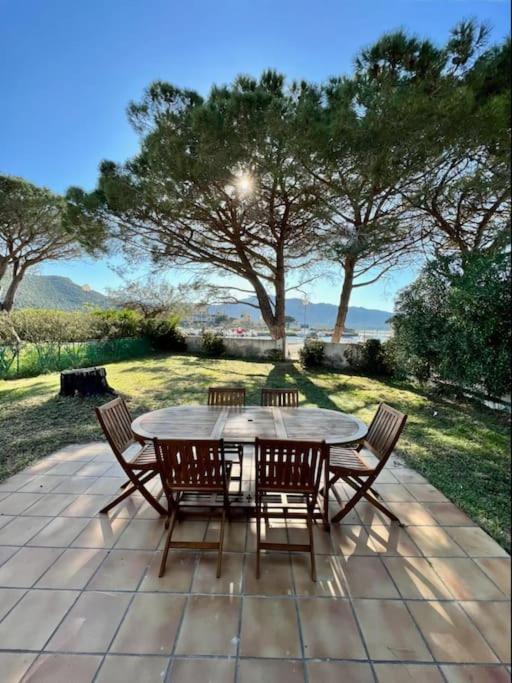 Maison Chaleureuse En Plein Coeur Du Centre Ville Saint-Florent  Dış mekan fotoğraf